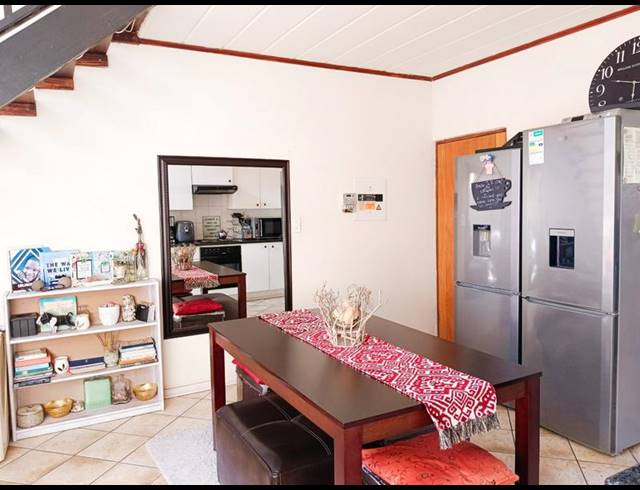 2 BEDROOM APARTMENT FOR SALE IN NOORDHANG